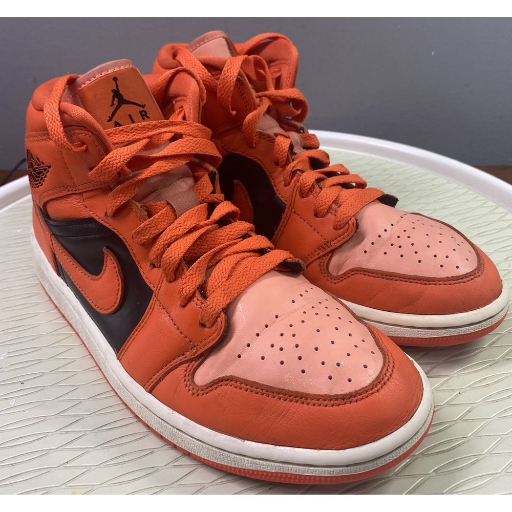 Jordan Air 1 Mid SE Women Rush Orange& Black Crimson Bliss Leather Sneakers 8.5